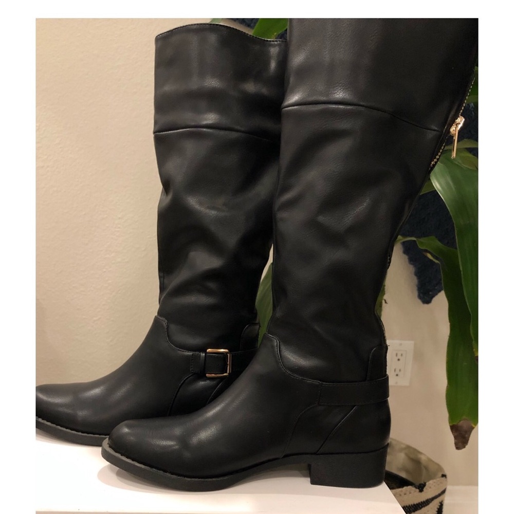 Tall Black Boots with Gold Zipper ✨3 for $20✨